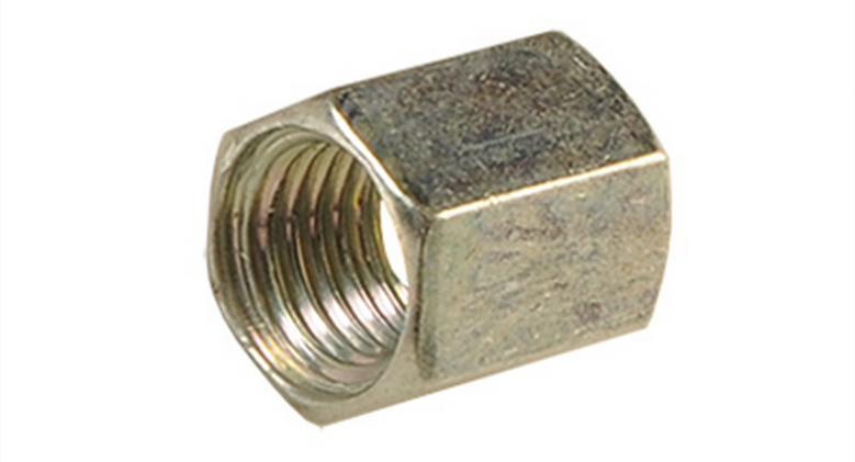 Гайка накидная A 4-LL