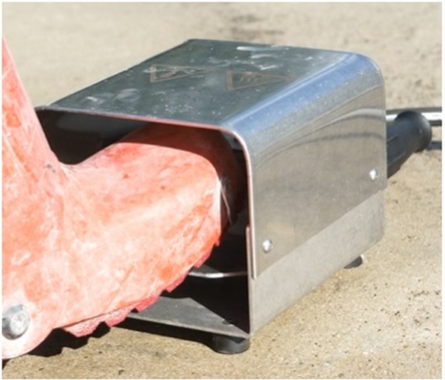 Клапан для промывки труб с ножным управлением