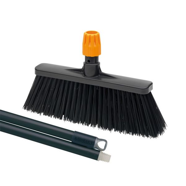 Щётка PRO INDY для пола, с рукояткой 130 см, диаметр 24 мм, черная