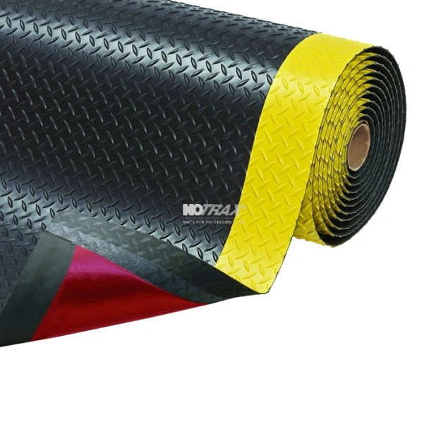 Напольное покрытие 479 Cushion Trax Black/Yellow 91 х 152 cм